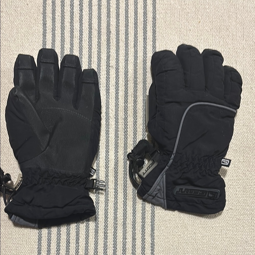 One Size Black Scott Gloves for Men or Women